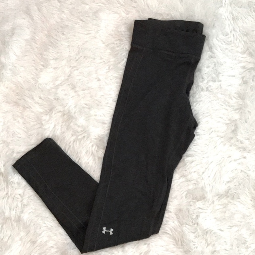 SZ L UNDER ARMOUR WORKOUT LEGGINGS